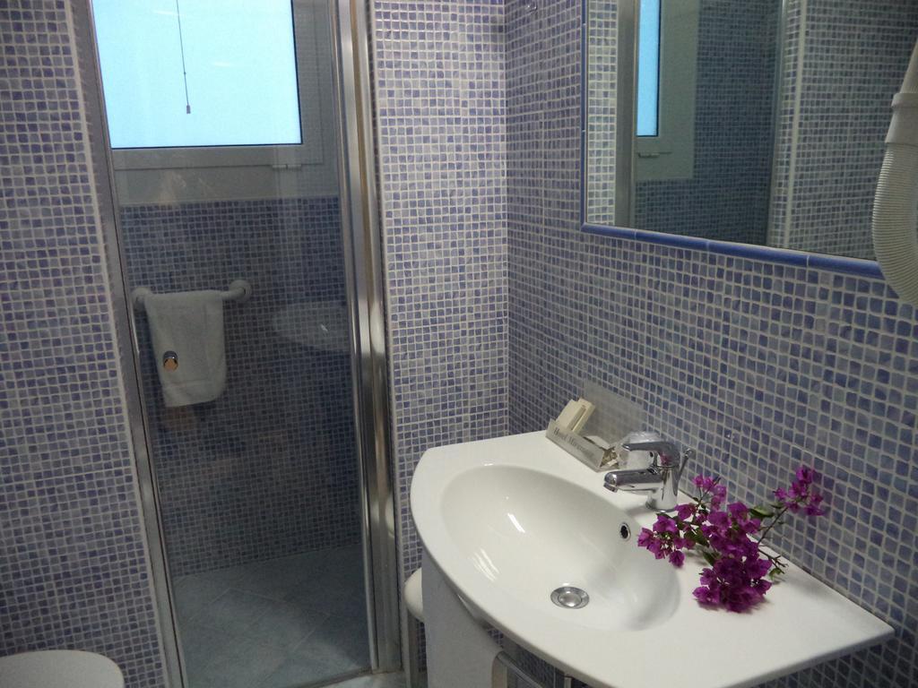 Miramare Hotel 3*